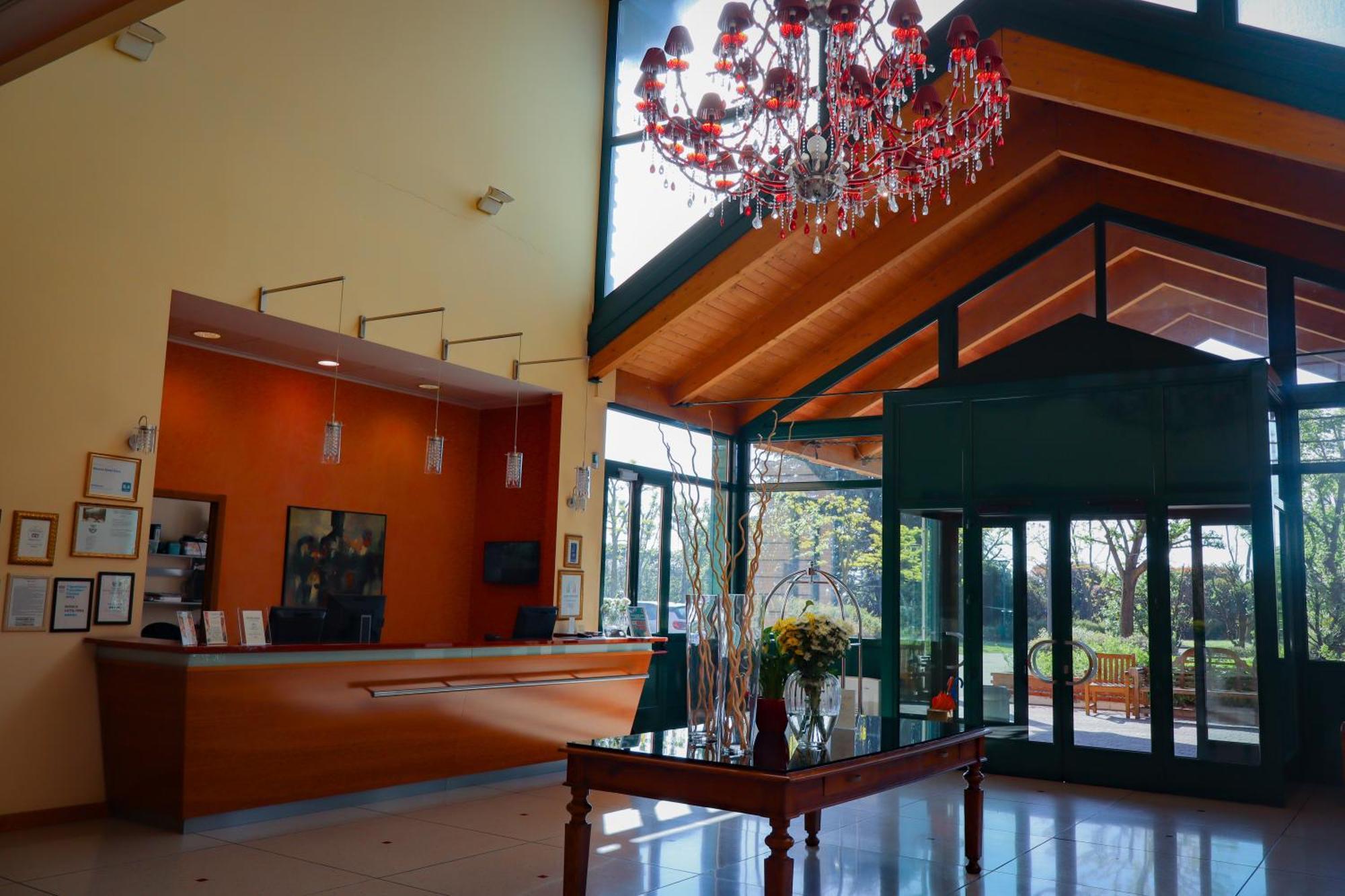Monica Hotel Fiera Pregnana Milanese Екстер'єр фото