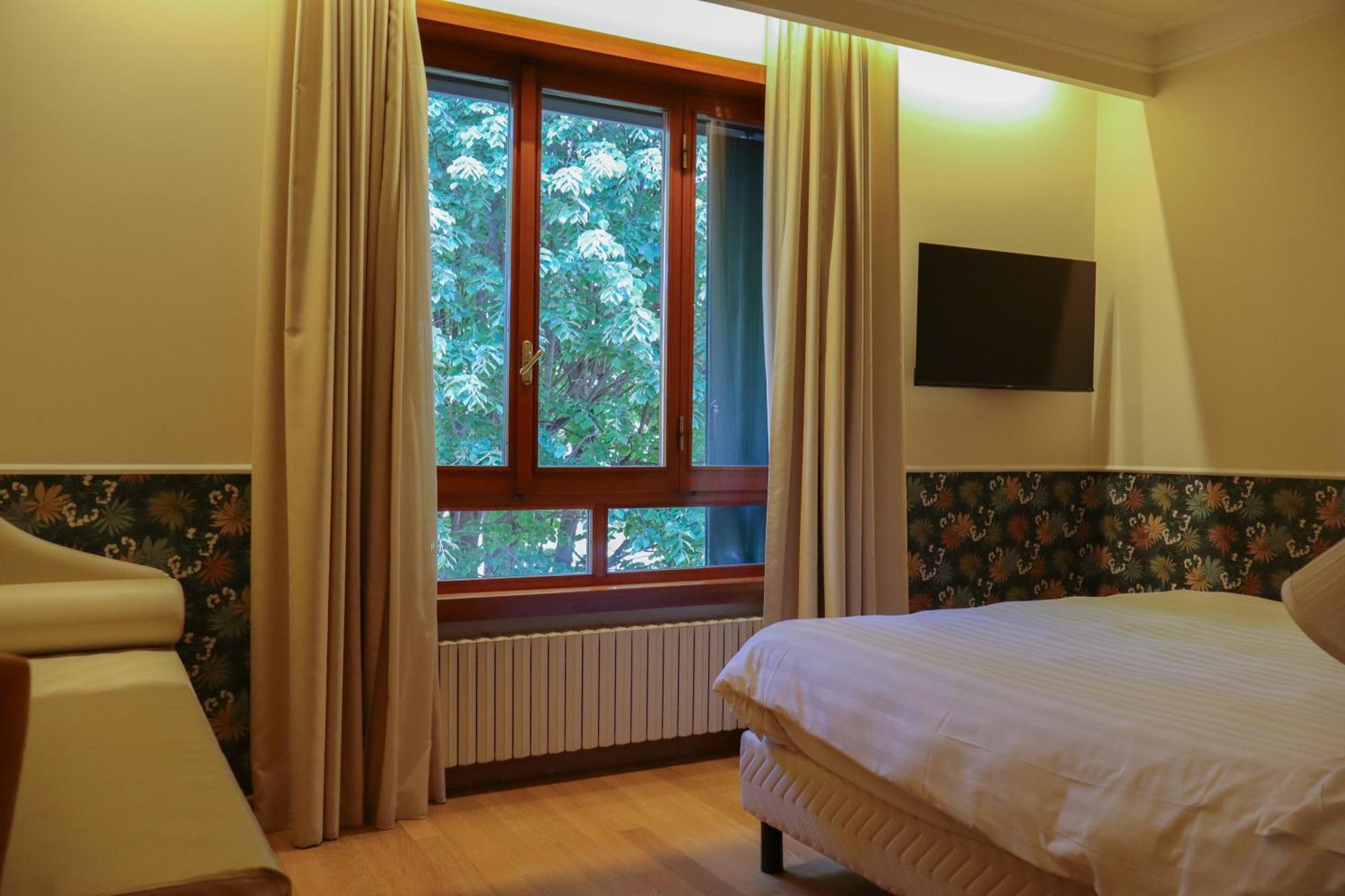 Monica Hotel Fiera Pregnana Milanese Екстер'єр фото